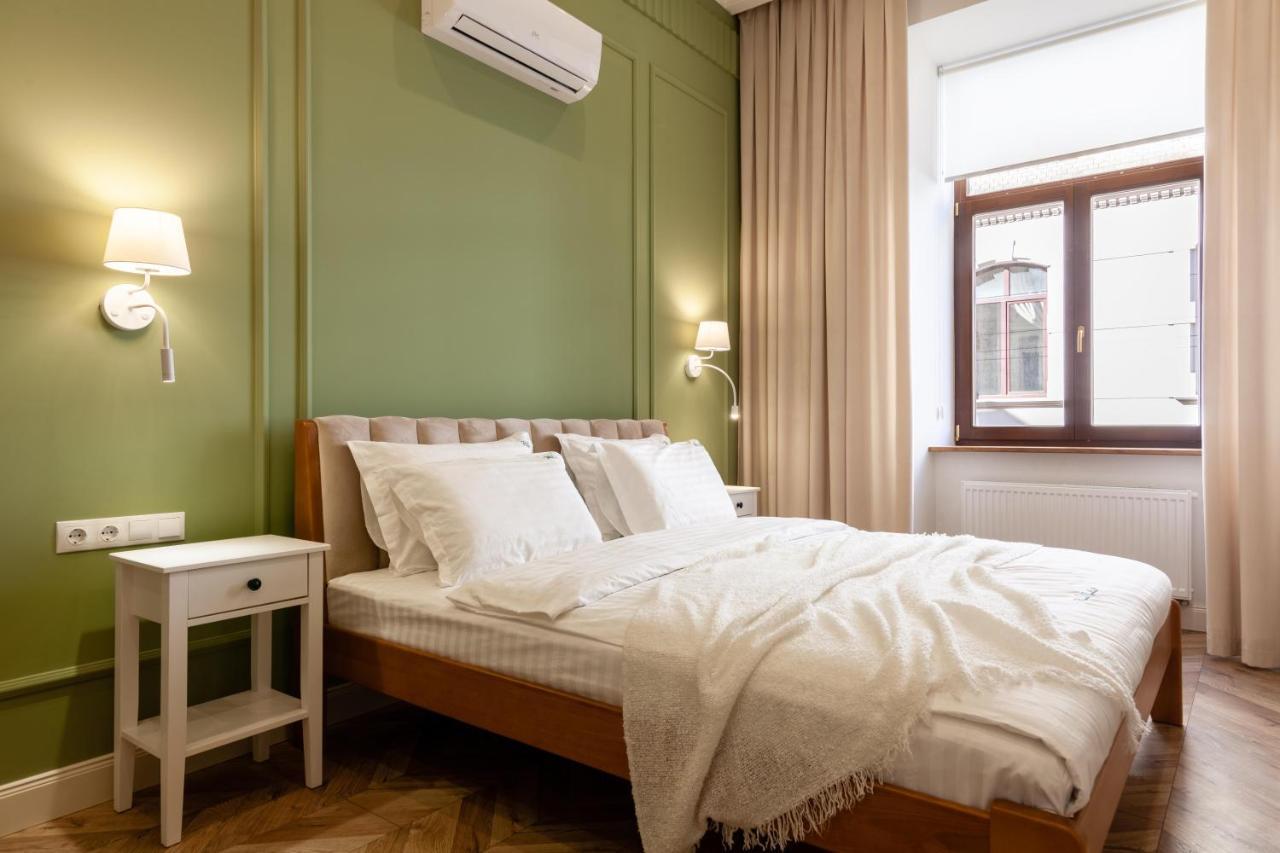 Apartment Romari коперника 19 *